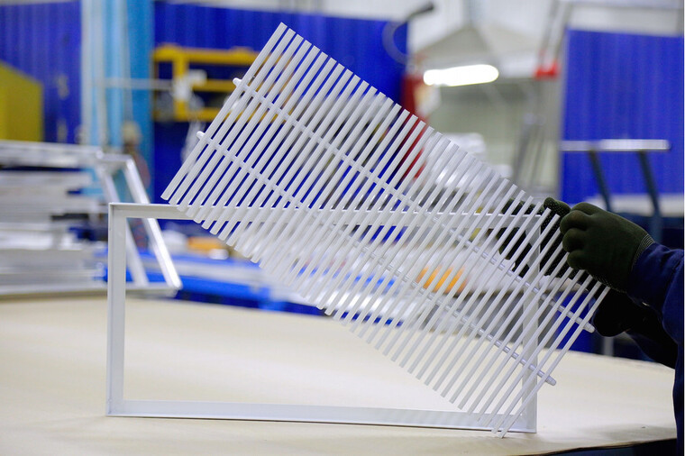 Напольная блочная вентиляционная решетка AIRO-FBL(13.5)